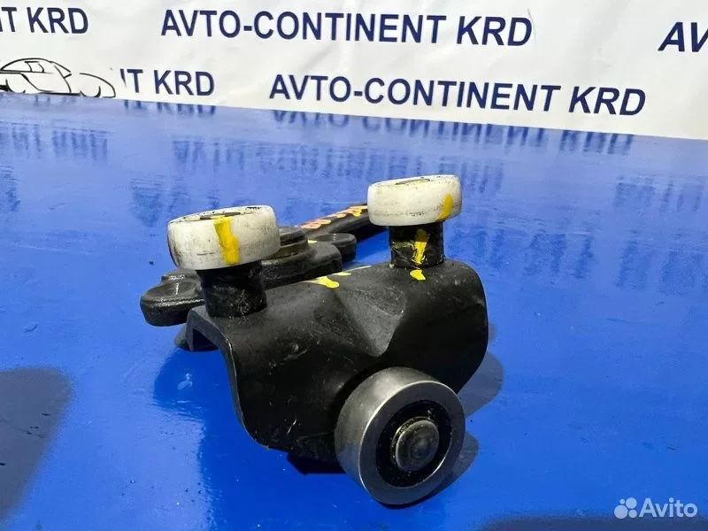 Ролик двери задний правый Honda Elysion RR5 J35A - миниатюра 3