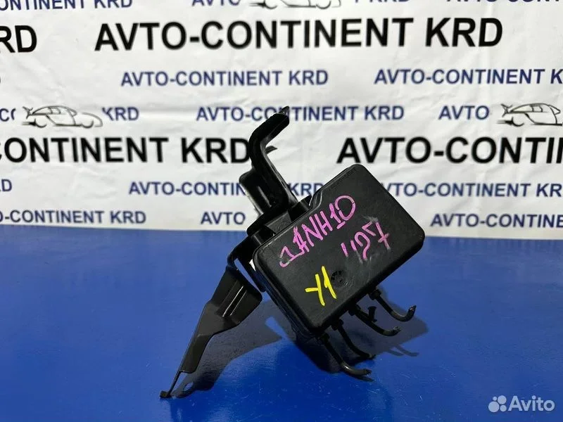 Блок abs передний Toyota Alphard ANH10 2AZ - миниатюра 2