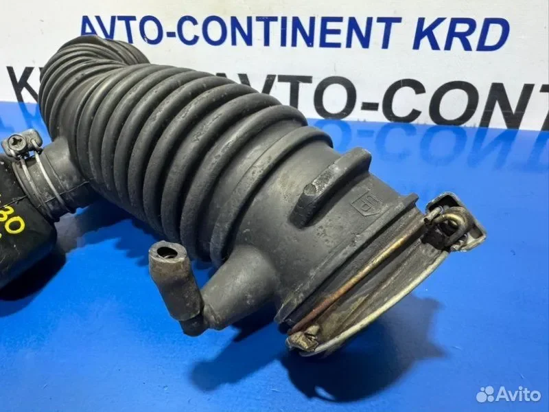 Гофра воздушного фильтра Mitsubishi Dion CR6W 4G94 - миниатюра 4
