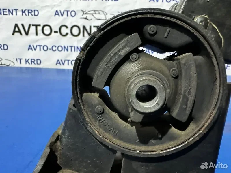 Подушка АКПП Nissan X-Trail NT30 QR20 - миниатюра 6