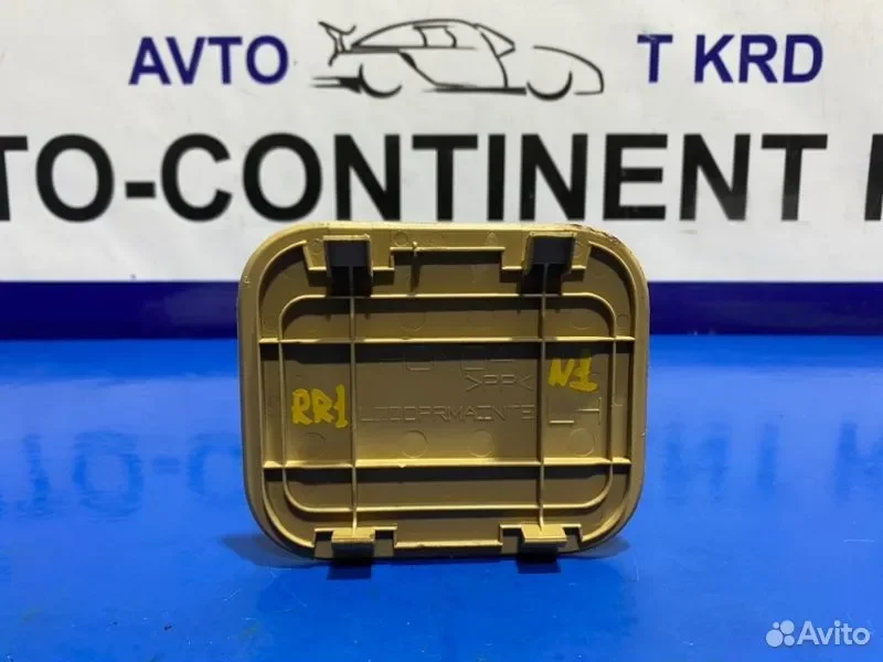 Заглушка багажника Honda Elysion RR1 K24A - миниатюра 3