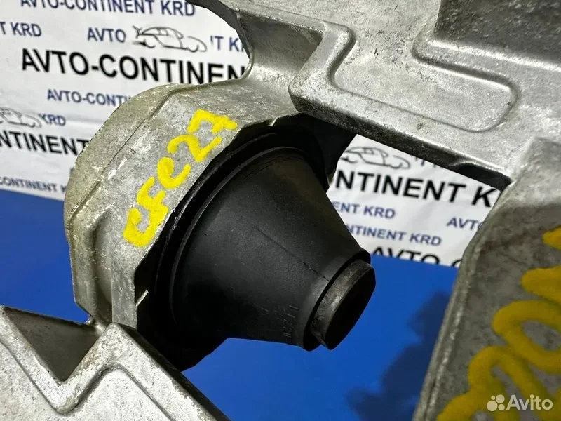 Подушка двигателя левая Nissan Serena GFC27 MR20DD - миниатюра 4