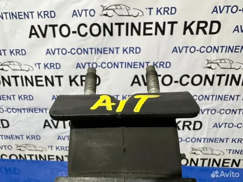 Подушка АКПП Toyota Crown GRS182 3GR - изображение 1