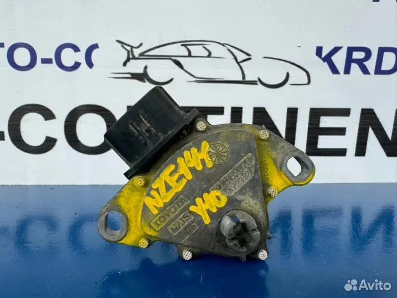 Датчик селектора АКПП Toyota Corolla NZE141 1nzfe - миниатюра 3