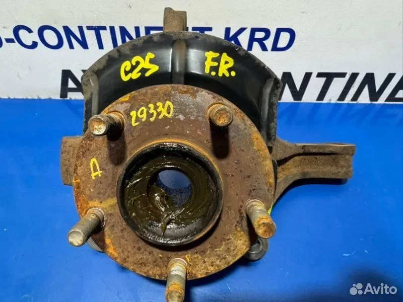 Ступица передняя правая Nissan Serena C25 MR20 - миниатюра 2