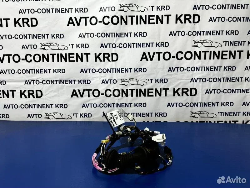 Проводка двери передняя левая Toyota Alphard MNH10 - изображение 1
