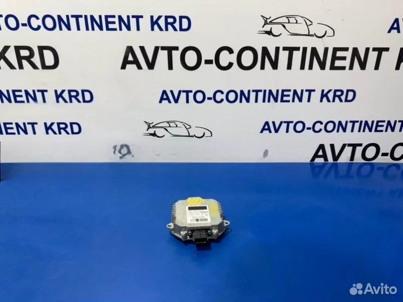 Блок розжига ксенона Nissan Leaf AZE0 EM57 - изображение 1