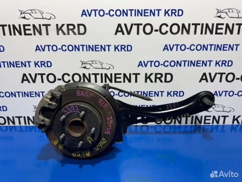 Ступица задняя правая Mazda Axela BK5P ZY - изображение 1