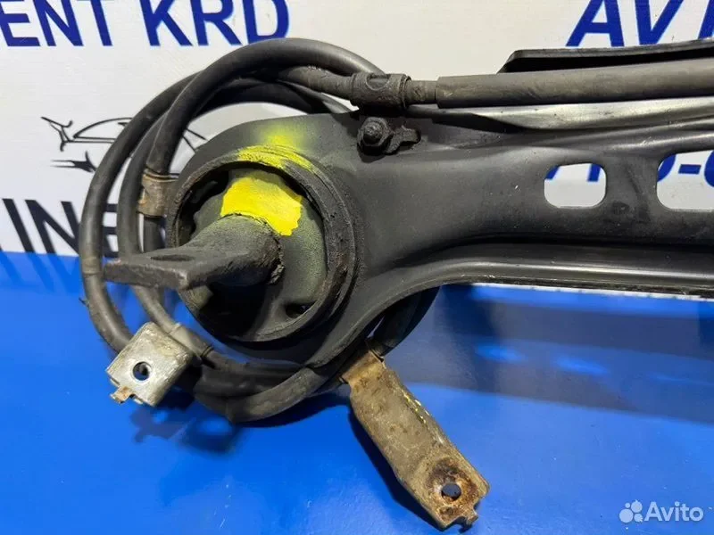 Поворотный кулак задний левый Honda Elysion RR2 - миниатюра 6