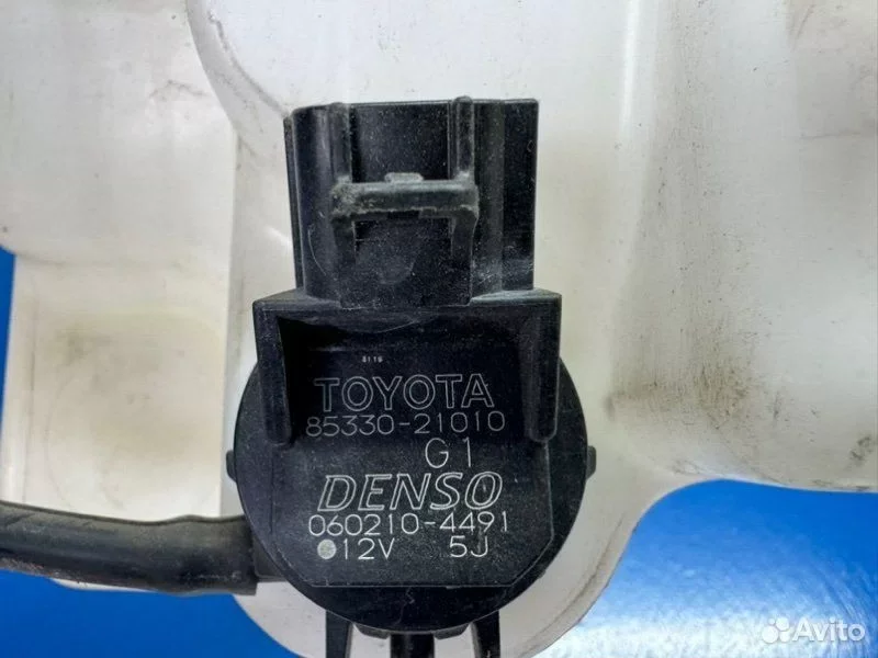 Бачок стеклоомывателя Toyota Mark X GRX120 4GR - миниатюра 2