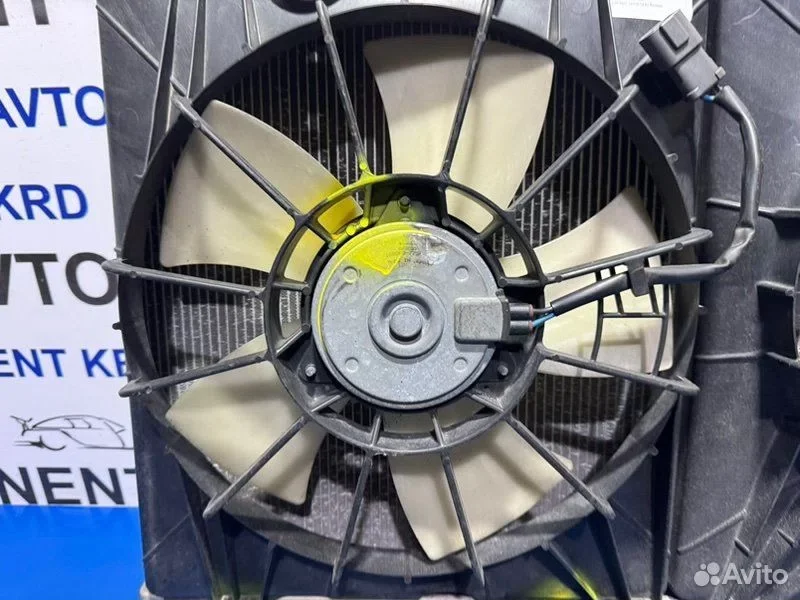 Радиатор основной Honda Elysion RR1 K24A - миниатюра 5