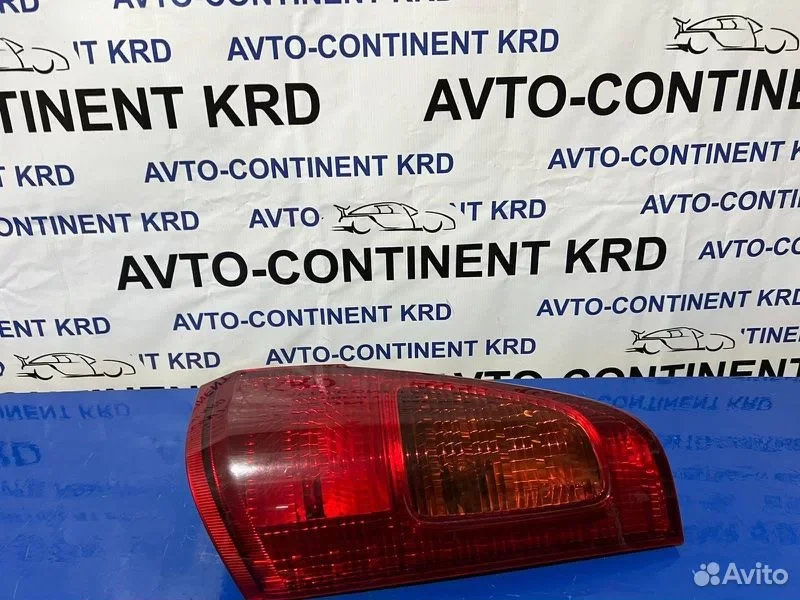 Стоп правый Nissan Serena PC24 SR20 - миниатюра 2