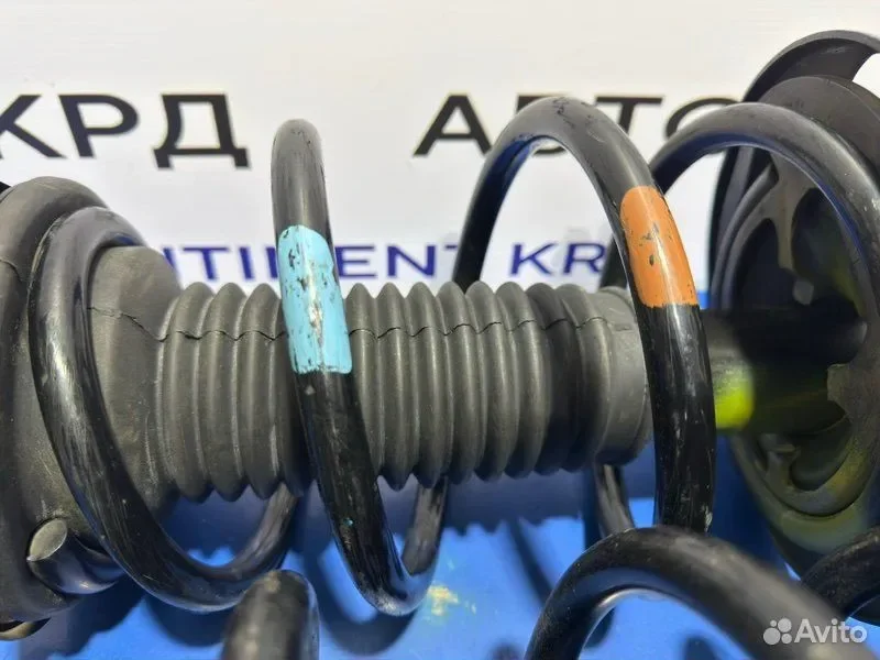 Стойка передняя Toyota Estima GSR55 2GR - миниатюра 3