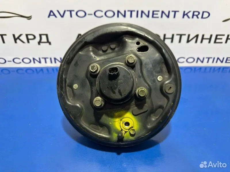 Ступица задняя правая Toyota Prius NHW20 1NZ - изображение 1