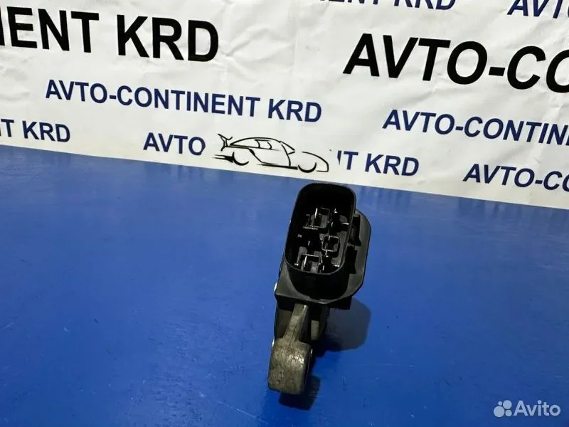 Датчик селектора АКПП Toyota Kluger ACU20 2AZ - миниатюра 2