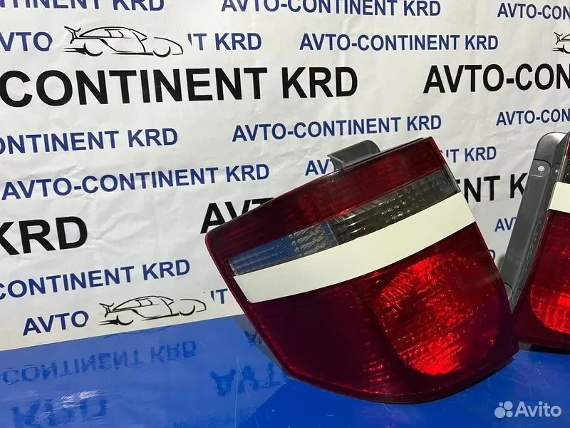 Стоп задний Toyota Alphard MNH15 1MZ - миниатюра 2