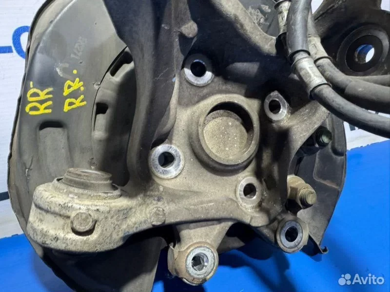 Поворотный кулак задний правый Honda Elysion RR5 - миниатюра 5