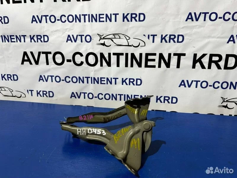 Петля капота Nissan Dayz B21W 3B20 - изображение 1
