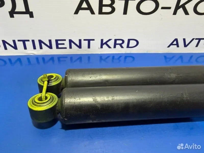 Амортизатор задний Toyota Tank M900A 1KR - миниатюра 2