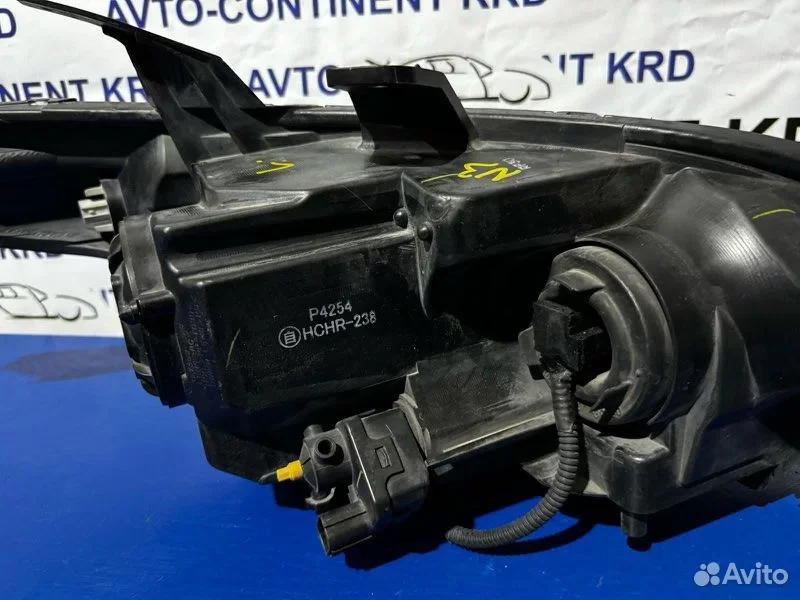 Фара левая Honda Elysion RR1 K24A - миниатюра 8