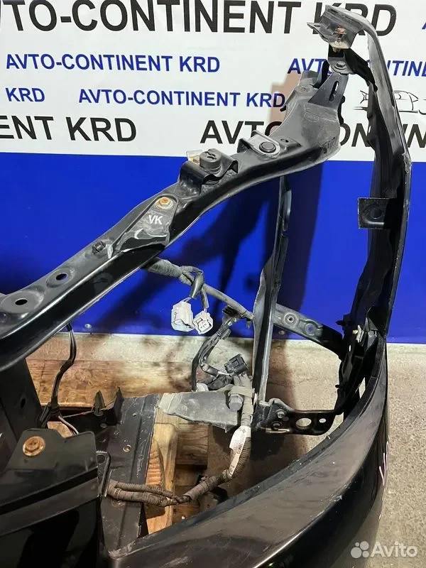 Nose CUT Toyota Voxy ZRR75 3ZR - миниатюра 4