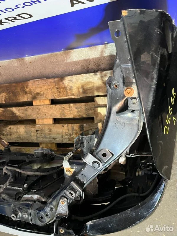 Nose CUT Toyota Voxy ZRR75 3ZR - миниатюра 9
