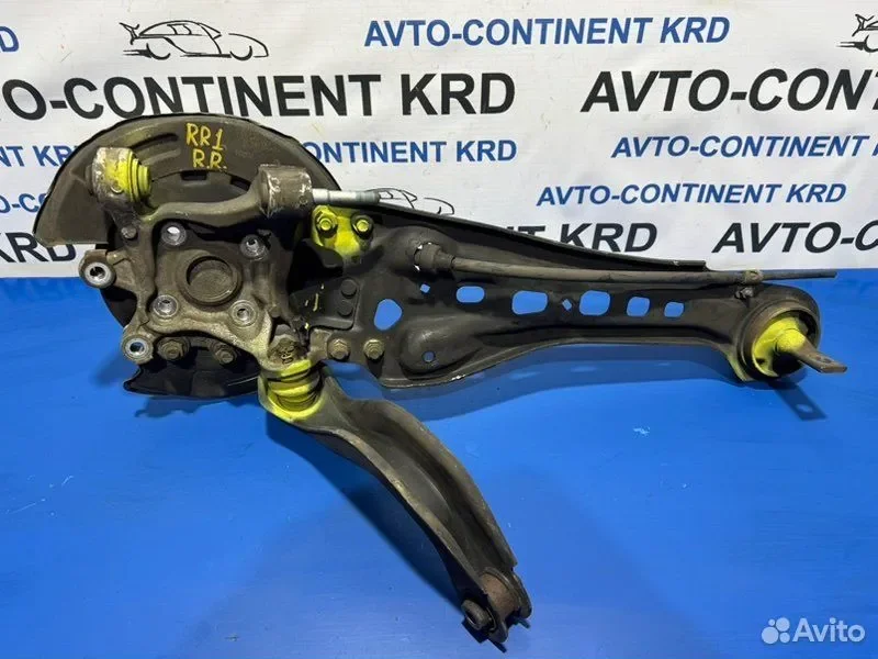 Поворотный кулак задний правый Honda Elysion RR1 - миниатюра 7