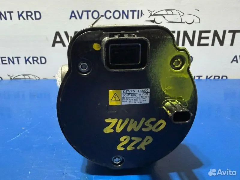 Компрессор кондиционера toyota Prius ZVW50 2ZR - миниатюра 4