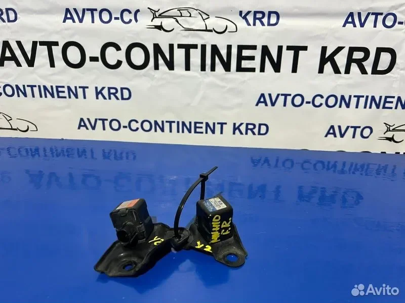 Датчик airbag передний Toyota Alphard MNH10 1MZ - миниатюра 2