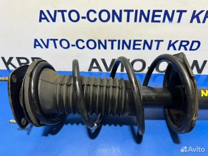 Стойка передняя правая Toyota ist NCP61 1NZ - миниатюра 3