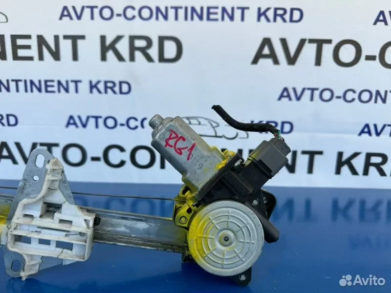 Стеклоподъемник передний правый Honda Stepwgn RG1 - миниатюра 3