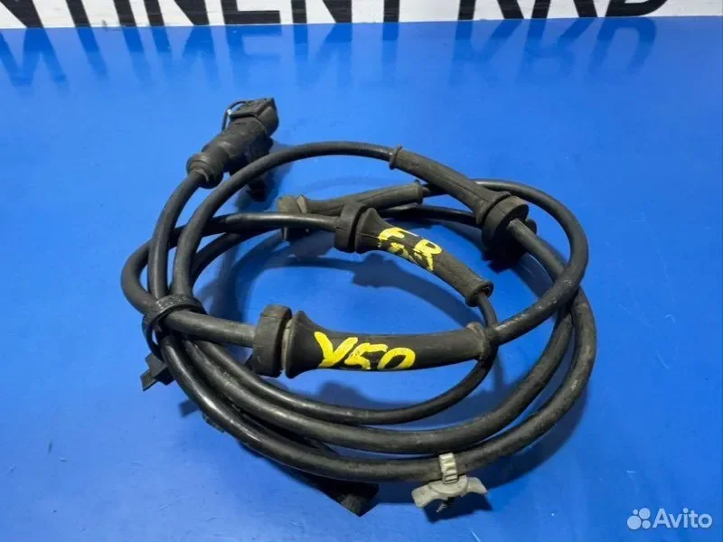 Датчик abs передний правый Nissan Fuga Y50 VQ25 - миниатюра 3