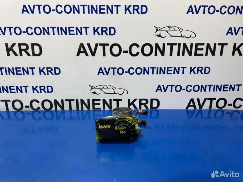 Дроссельная заслонка Toyota Noah AZR60 1AZ - изображение 1
