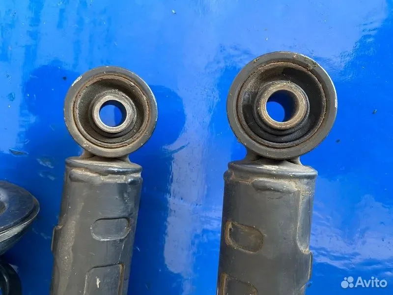 Комплект стоек Toyota Mark X GRX121 3GR - миниатюра 4