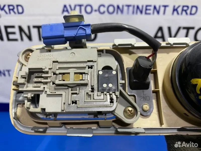 Плафон света Honda Elysion RR3 J30A - миниатюра 4