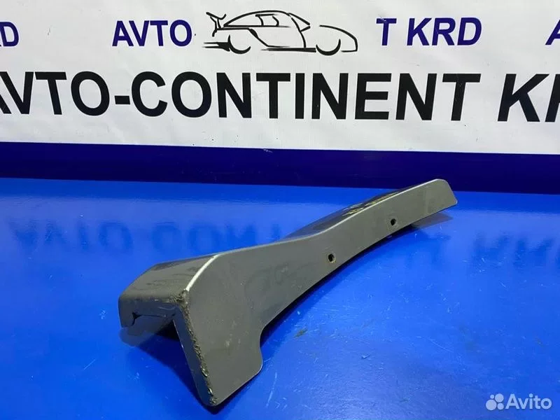 Накладка крыла передняя правая Toyota Alphard - миниатюра 2