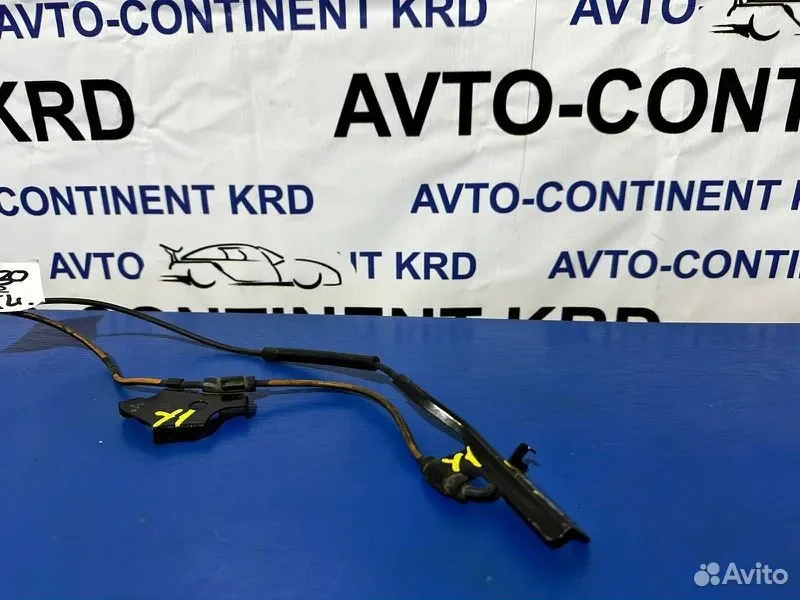 Датчик abs передний левый toyota Prius ZVW30 2ZR - изображение 1