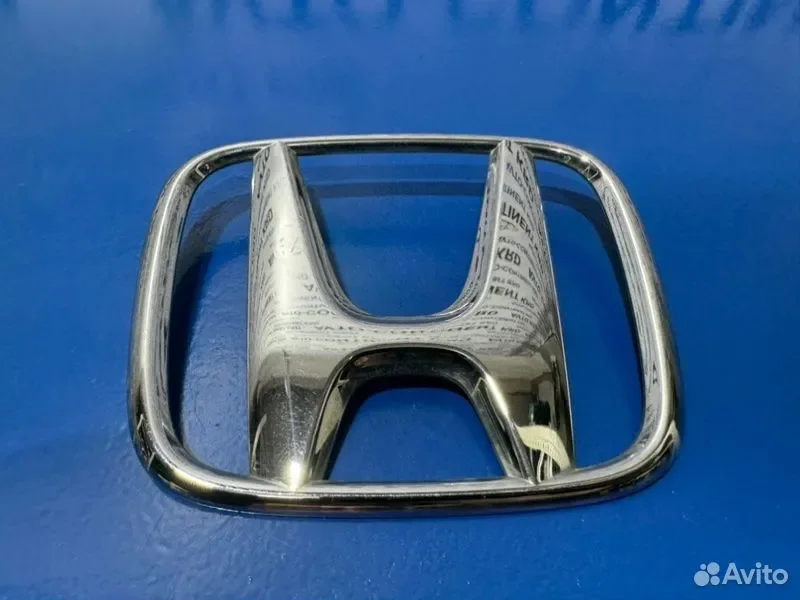 Эмблема 5-й двери Honda Elysion RR5 J35A - изображение 1