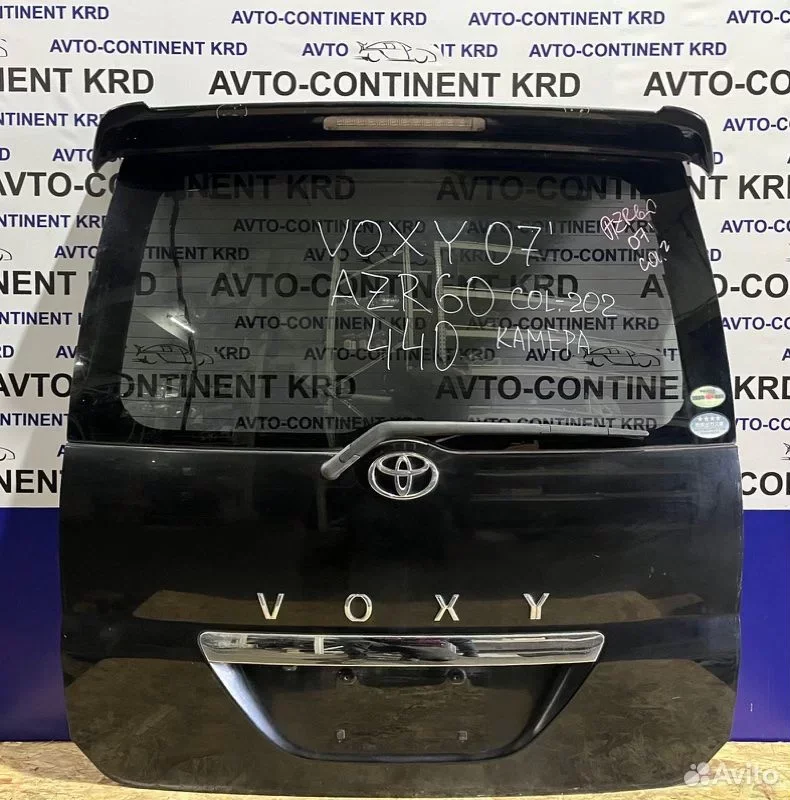 Дверь багажника Toyota Voxy AZR60 1AZ