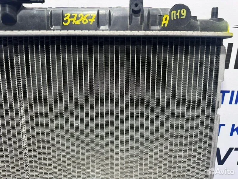 Радиатор основной Nissan Liberty RM12 QR20 - миниатюра 5