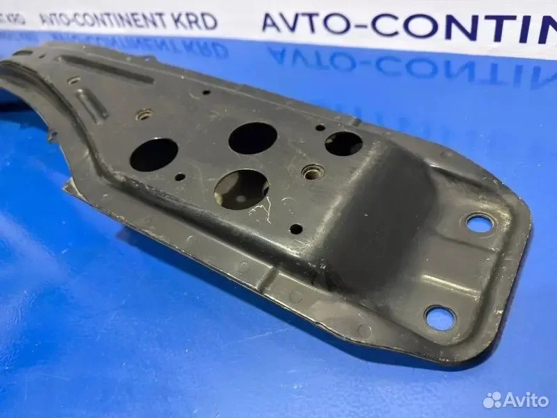 Балка продольная под двс Toyota Noah ZRR80 3ZR - миниатюра 5