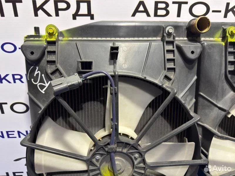Радиатор основной Honda Stepwgn RG1 K20A - миниатюра 4