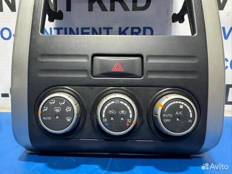 Блок управления климат-контролем Nissan X-Trail - миниатюра 3