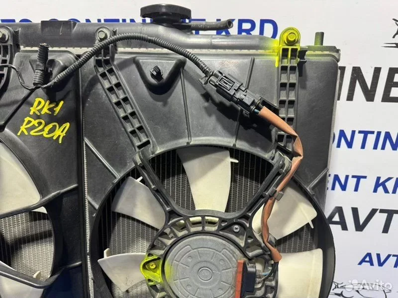 Радиатор основной Honda Stepwgn RK1 R20A - миниатюра 4