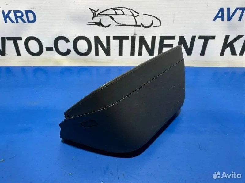 Стоп в крышку багажника Honda Stepwgn RK1 R20A - изображение 1