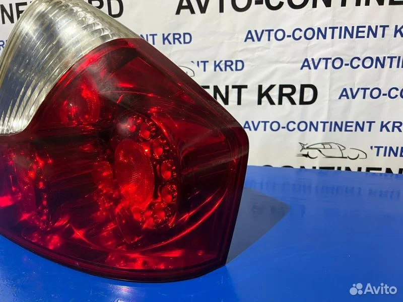 Стоп правый Nissan Fuga PY50 VQ35DE - миниатюра 2