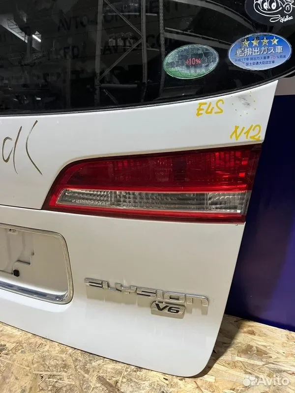 Дверь багажника Honda Elysion RR3 J30A - миниатюра 3
