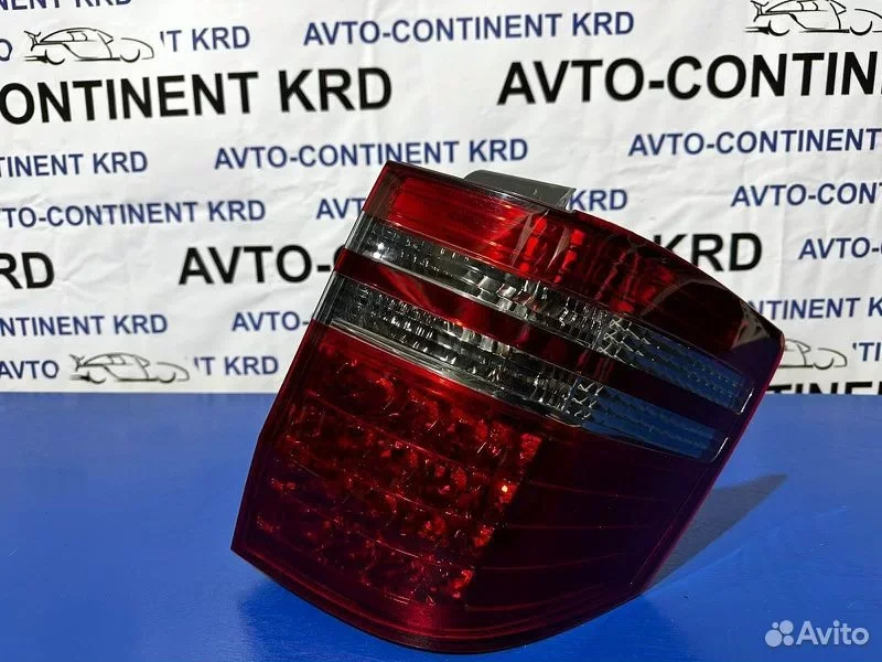 Стоп правый Toyota Alphard ANH10 2AZ - миниатюра 2