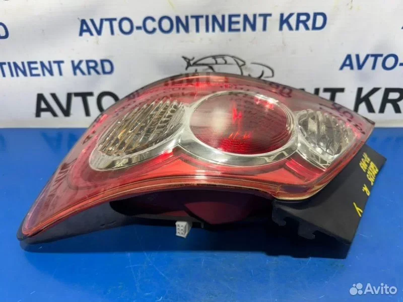 Стоп правый Toyota Mark X GRX120 4GR - миниатюра 4