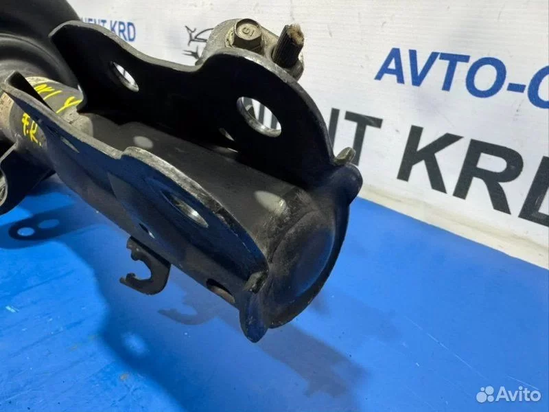 Стойка передняя правая Honda Stepwgn RK1 R20A - миниатюра 5